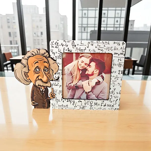 Einstein 3D Çerçeve Öğretmen ve Bilim Tutkunlarına Özel Fotoğraf Çerçevesi