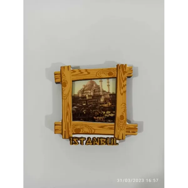 Ahşap Kabartmalı 3D Baskılı İstanbul Çerçeve Tasarımlı Magnet