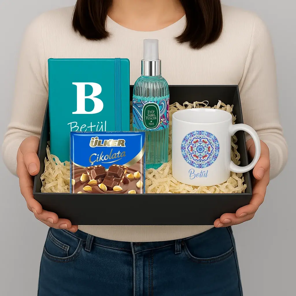 Kişiye Özel Turkuaz Hediye Kutusu Defter, Kupa, Kolonya ve Ülker Çikolata Seti