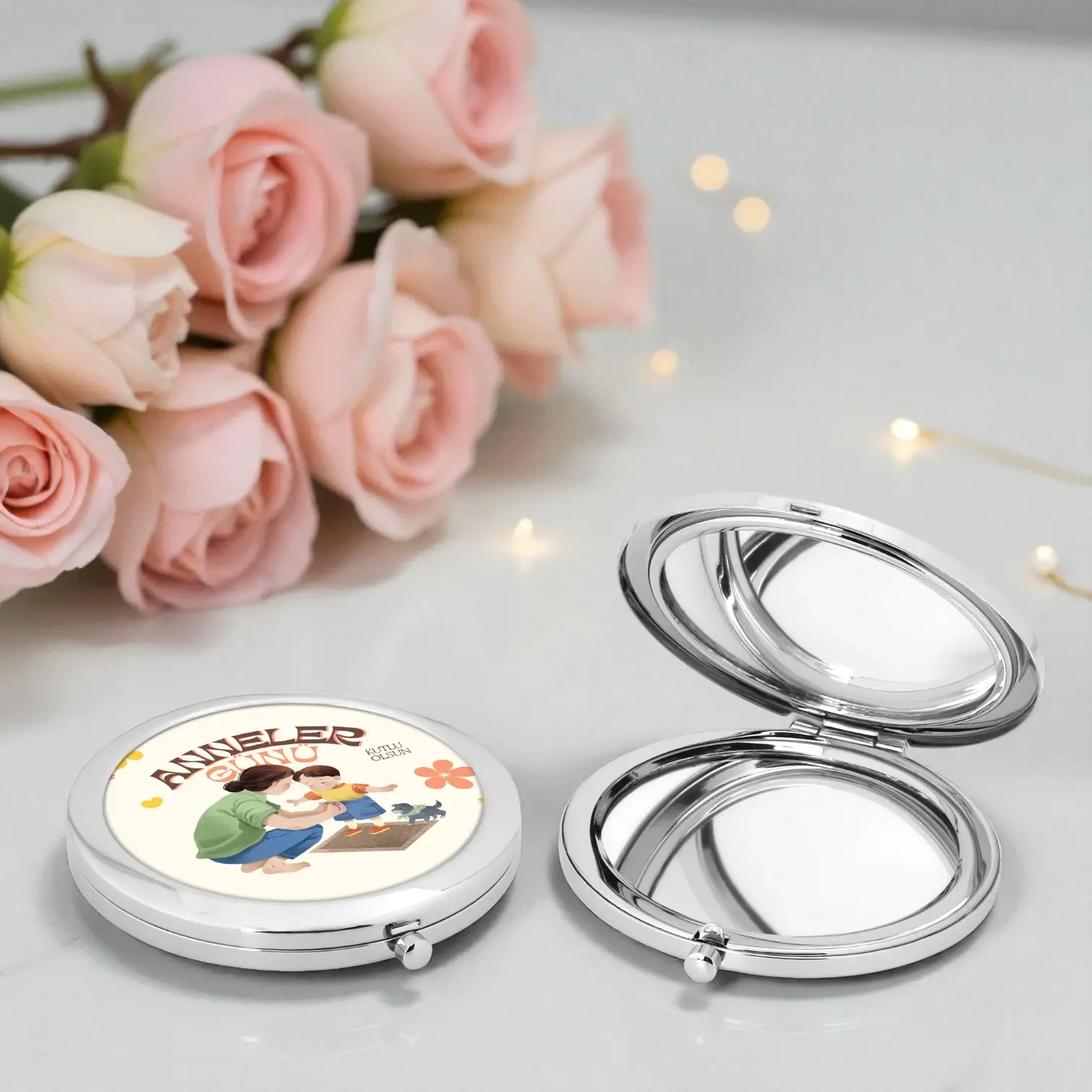 Anneler Günü İllüstrasyonlu Metal Cep Aynası Modern Tasarım