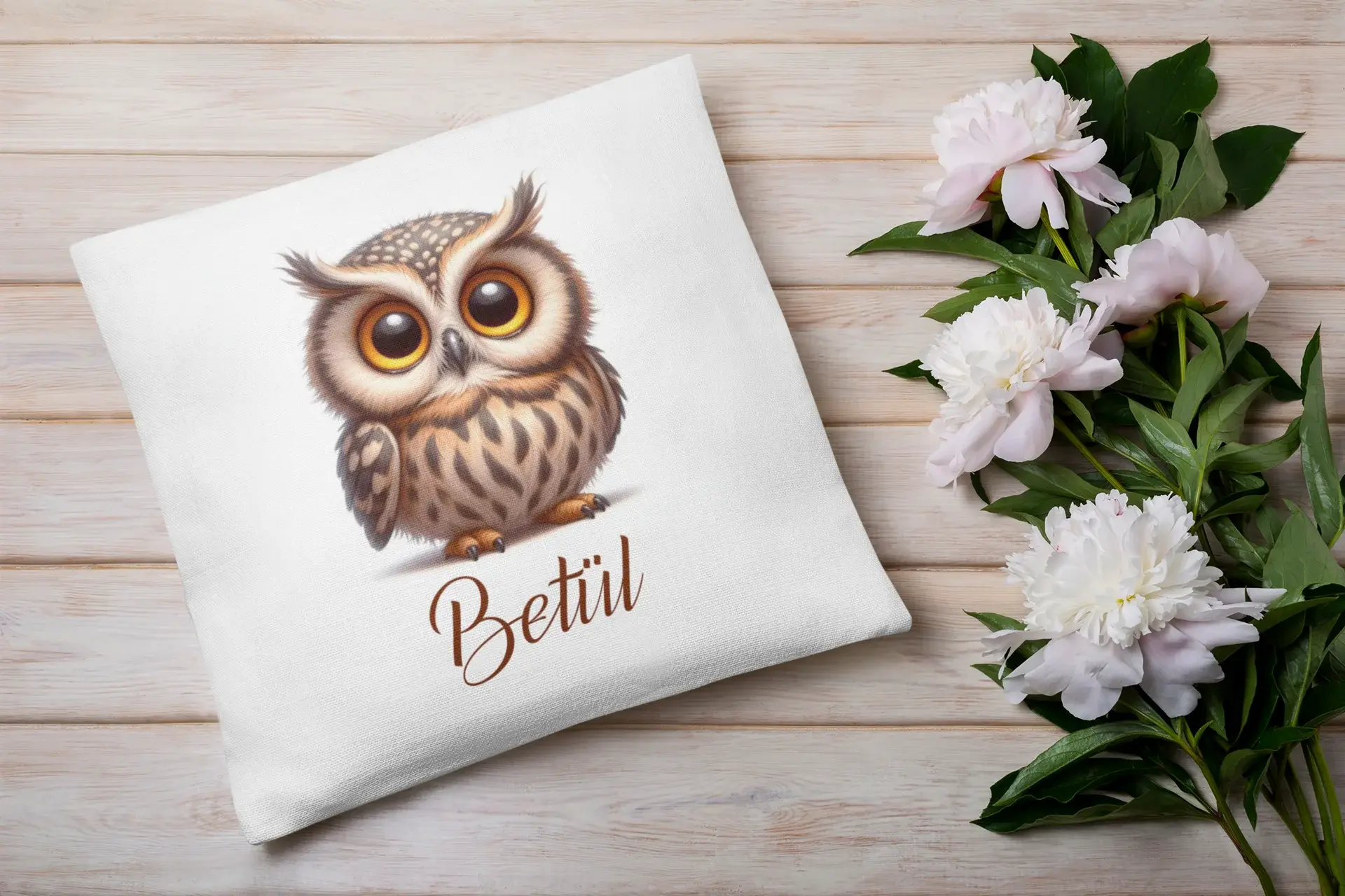 Kişiye Özel Baykuş Figürlü Yastık – 40x40 cm Elyaf Dolgulu