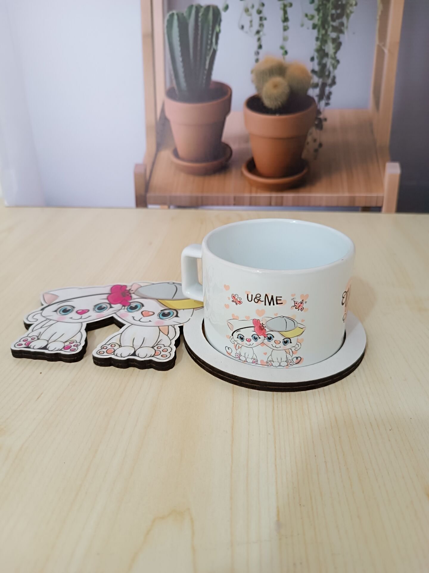 Kedi Tasarımlı Ahşap Sunum Tabağı Kupa Set