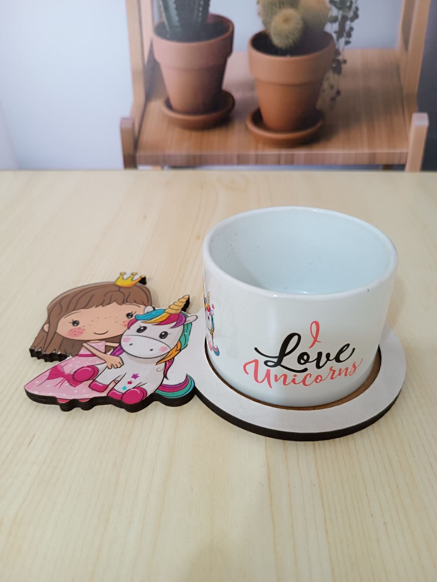 Unicorn Love Tasarımlı Ahşap Sunum Tabağı Kupa Set