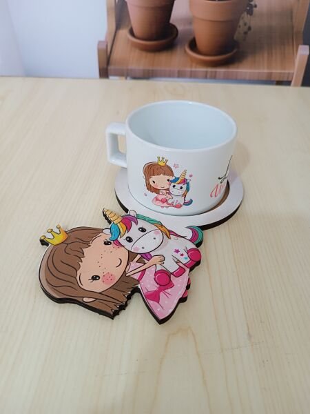 Unicorn Love Tasarımlı Ahşap Sunum Tabağı Kupa Set